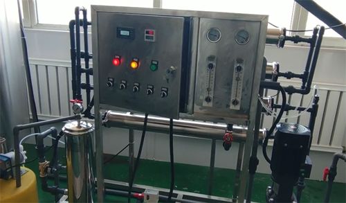 食品饮料行业净水设备的重要性与应用